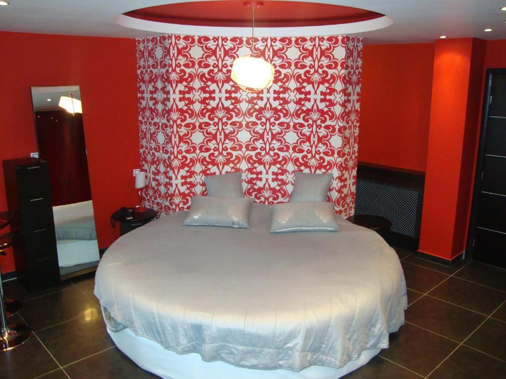 Nymfes Hotel Káto Loutrákion Quarto foto